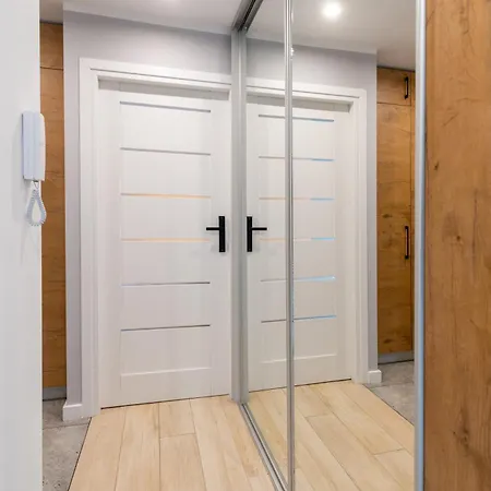 Апартаменты Fabryczna By Bookinghost Катовице