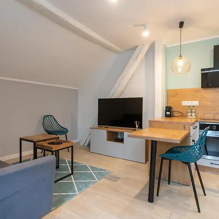 Fabryczna By Bookinghost Appartement *