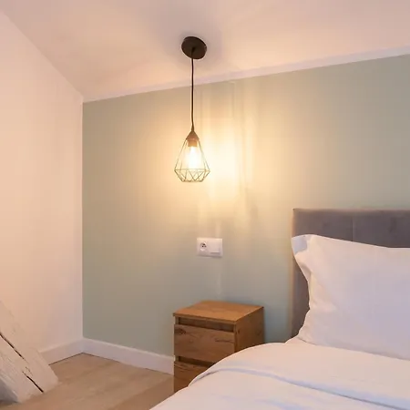 Fabryczna By Bookinghost Катовице