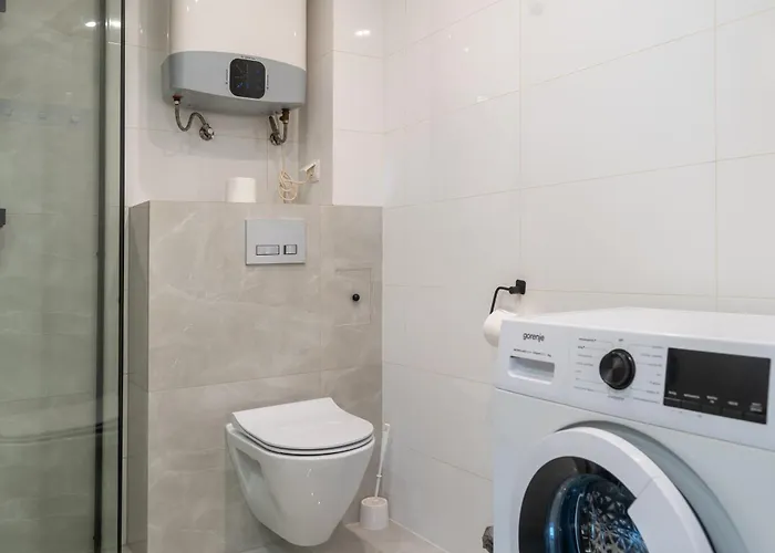 Fabryczna By Bookinghost * Katowice