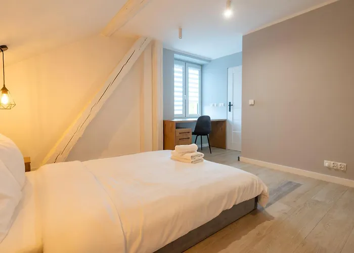 Fabryczna By Bookinghost Appartement Katowice